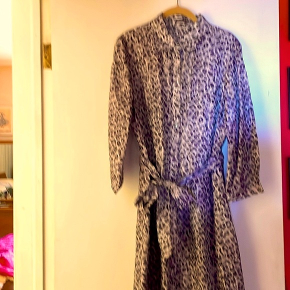 J. McLaughlin Dresses & Skirts - Shirtwaist Silk Dress